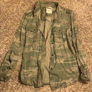 Xs American Eagle boyfriend fit button down